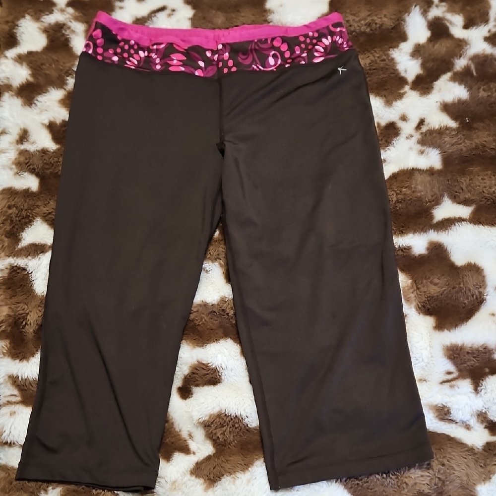 Danskin Brown Leggings with Pink Waistband